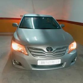 Toyota Camry 2010