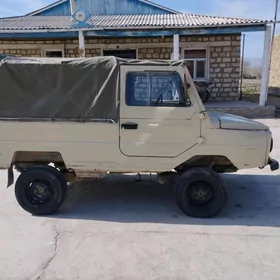 UAZ Profi 1990