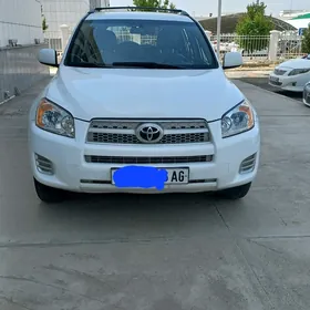 Toyota RAV4 2012