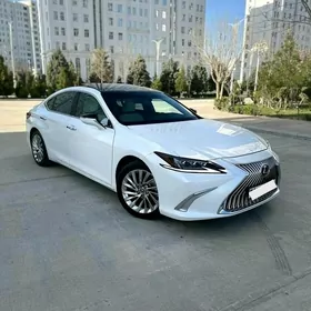 Lexus ES 350 2021