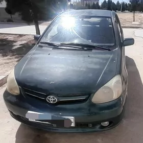 Toyota Echo 2002