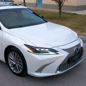 Lexus ES 350 2019