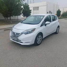 Nissan Versa Note 2019