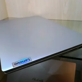 LENOVO CELERON IDEAPAD 2024