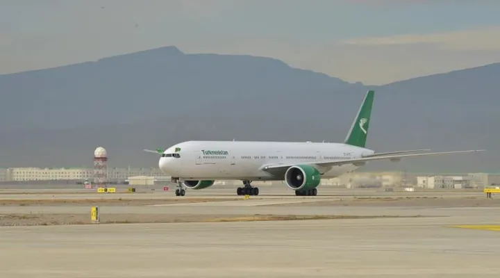 Авиакомпания «Туркменистан» обновила расписание международных рейсов с 31 марта