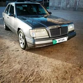 Mercedes-Benz 300E 1991