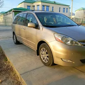 Toyota Sienna 2006