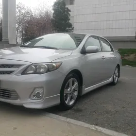 Toyota Corolla 2012