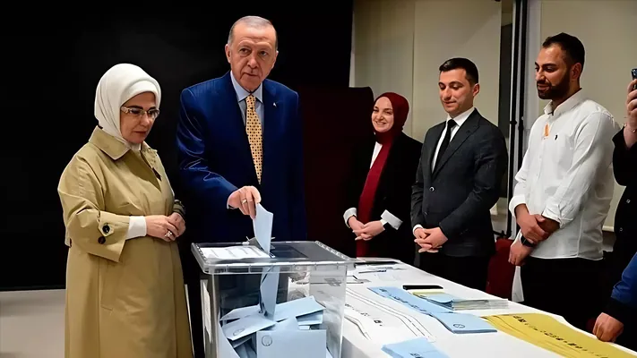 На муниципальных выборах в Турции CHP опередила партию Эрдогана