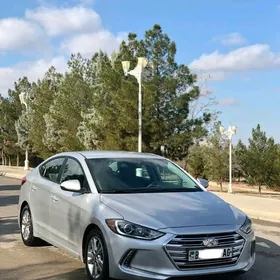 Hyundai Elantra 2018