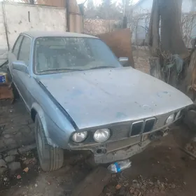 BMW 320 1988
