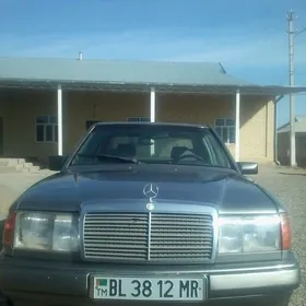 Mercedes-Benz B-Class 1987