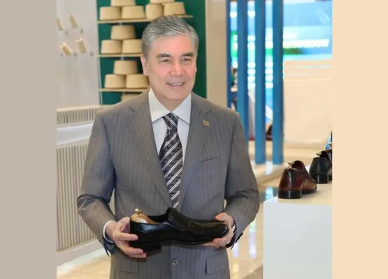 Гурбангулы Бердымухамедов посетил Выставку торгового комплекса Туркменистана