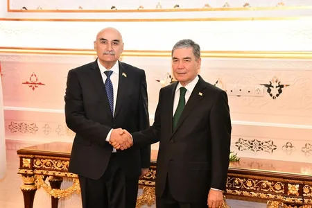 Глава Халк Маслахаты встретился со спикером нижней палаты парламента Таджикистана
