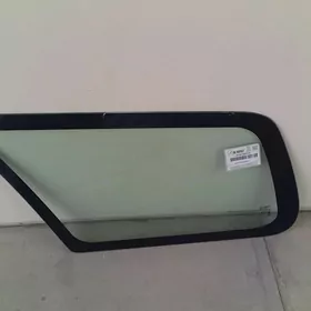 Ayna  Runner