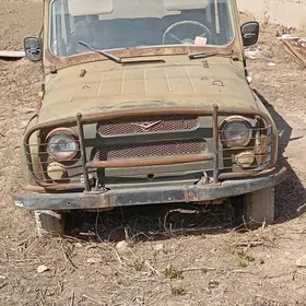 UAZ 469 2000