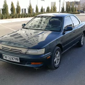 Toyota Vista 1991