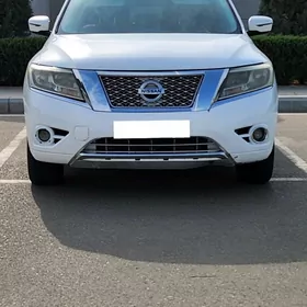 Nissan Pathfinder 2017