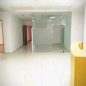 Ofis 453 m² şäher merkezi