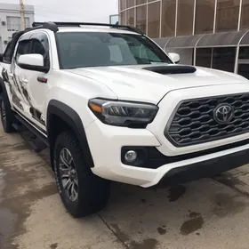 Toyota Tacoma 2021