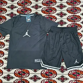 Nike / Jordan usti-asak