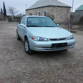 Toyota Corolla 2000