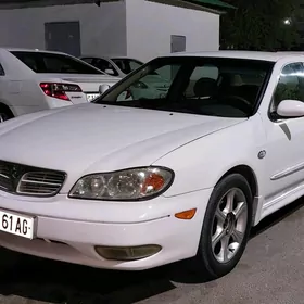 Nissan Maxima 2000