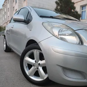 Toyota Yaris 2009