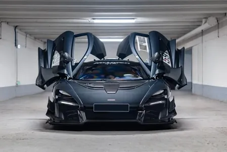 Уникальный McLaren Senna от Lanzante выставлен на аукцион