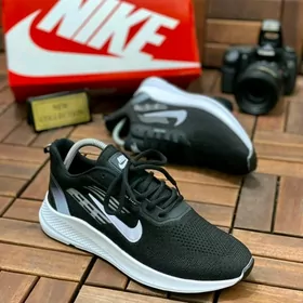 Nike Triko Model