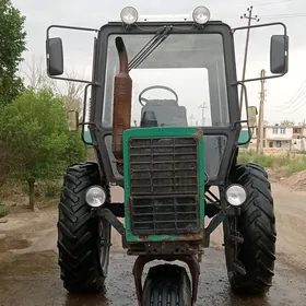 MTZ 80 2012