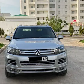 Volkswagen Touareg 2014