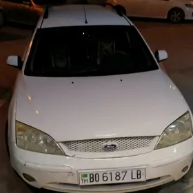 Ford Mondeo 3 2001