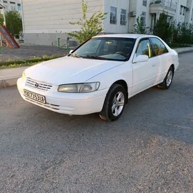 Toyota Camry 1998