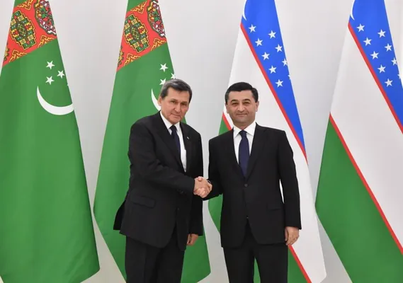 Состоялись политконсультации между главами МИД Туркменистана и Узбекистана