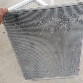 2008 sienna kondior radiator