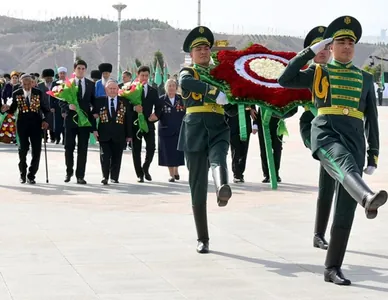 В Туркменистане к 79-й годовщине Победы ветеранам вручат ценные подарки от имени президента