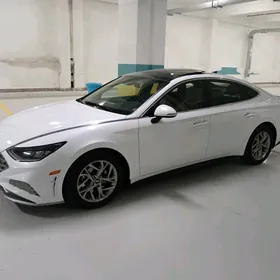 Hyundai Sonata 2021