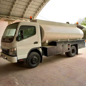 Mitsubishi Canter 2023