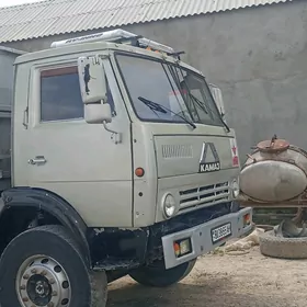 Kamaz Shalanda 1990