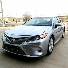 Toyota Camry 2020