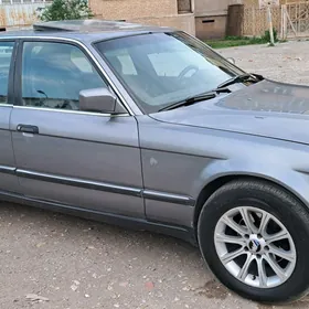 BMW 7 Series 1992