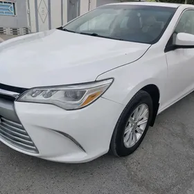 Toyota Camry 2016