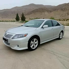 Toyota Camry 2011