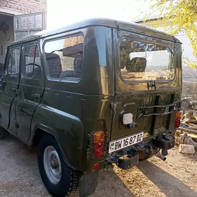 UAZ 469 1998