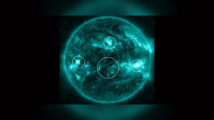 Четыре вспышки на Солнце: Землю может накрыть геомагнитная буря