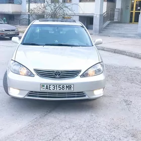 Toyota Camry 2005