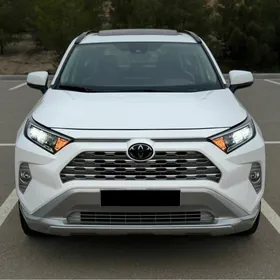 Toyota RAV4 2020