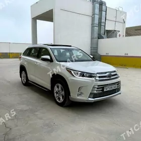 Toyota Highlander 2018