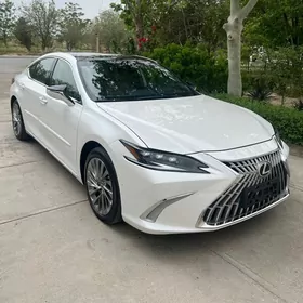 Lexus ES 350 2020